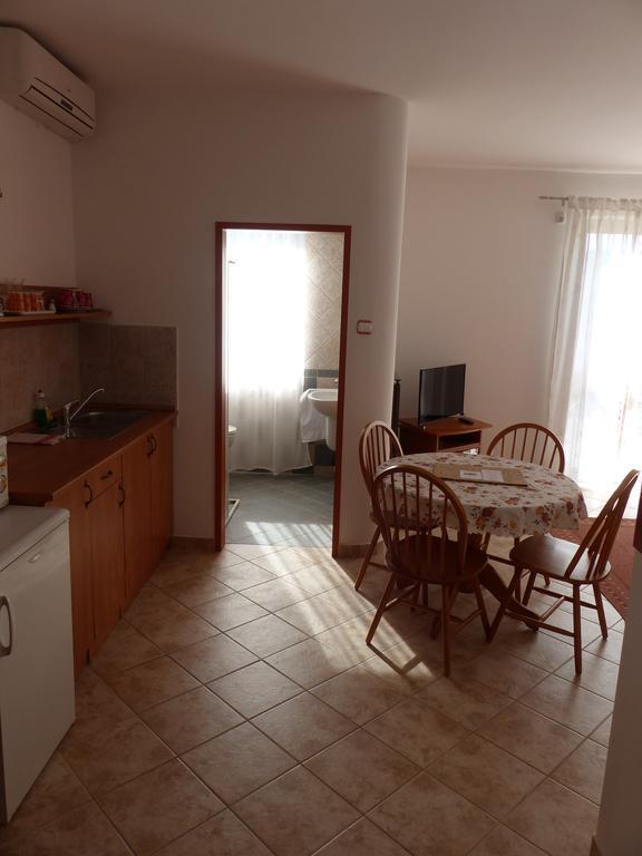Toscana Lakeside Apartments I - II Family Friend Siofok Exterior photo